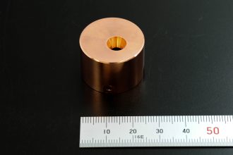 タフピッチ銅を旋盤加工した宇宙航空部品