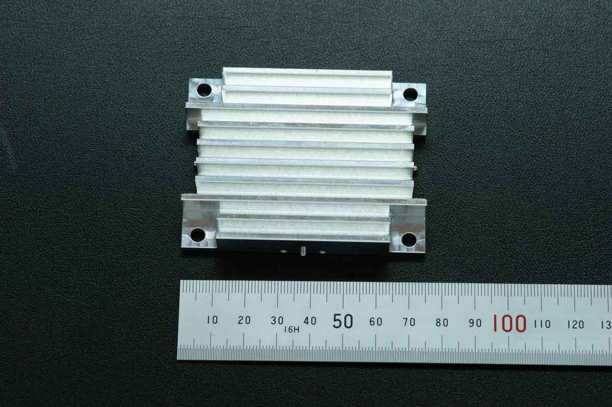 車両部品用アルミ製ヒートシンク(A5052)